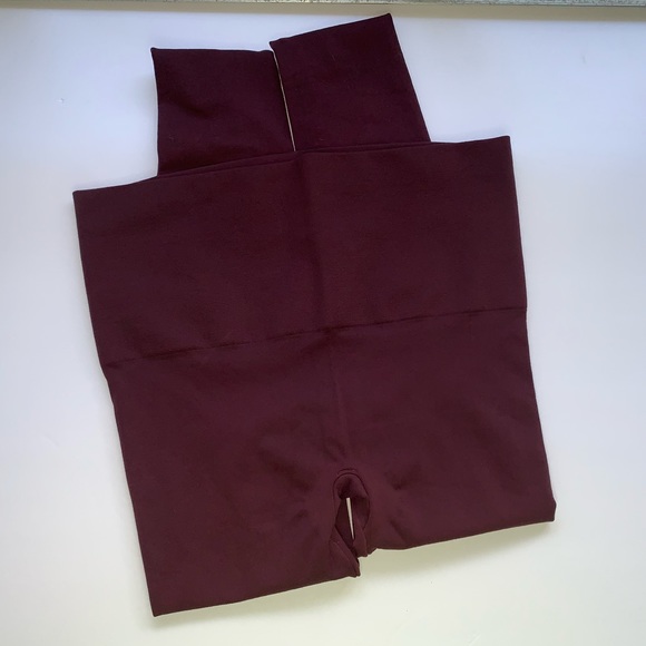 NWOT Spanx By Sara Blakely Burgundy Plum Leggings - Picture 5 of 12